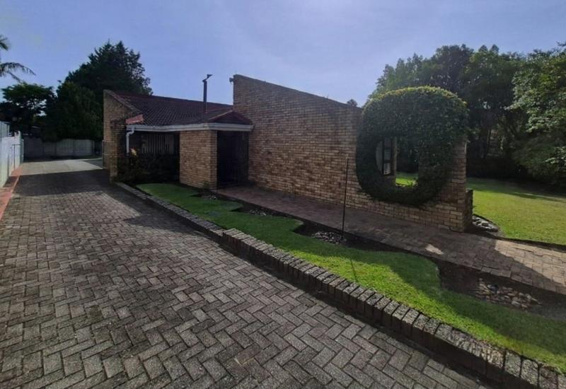 4 Bedroom Property for Sale in Camphersdrift Western Cape